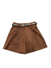 Load image into Gallery viewer, MT Linen Tailored Shorts