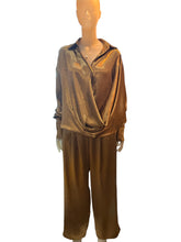 Load image into Gallery viewer, MT Gold Faith Pants

