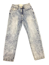 Load image into Gallery viewer, Oneteaspoon slim High Waist Crop Jeans
