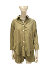 Load image into Gallery viewer, MT Alicia Linen Shirt
