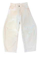 Load image into Gallery viewer, Barrel Jeans
