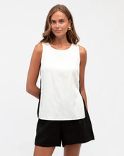 Load image into Gallery viewer, White Closet Curro Top
